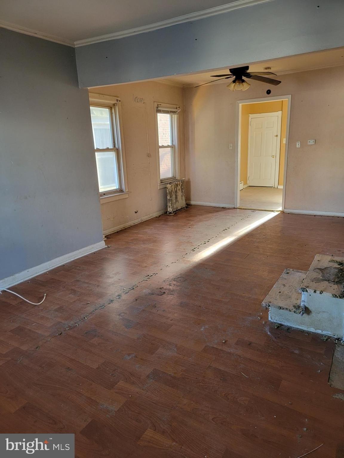 Hillside Ave, Darby, PA 19023
