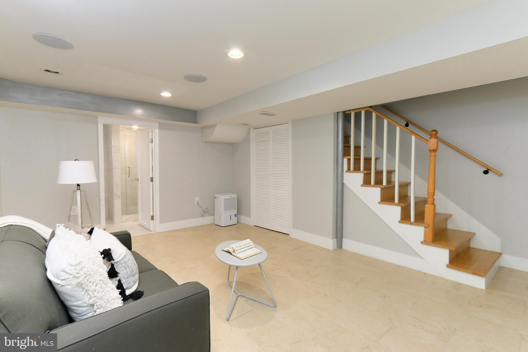 N Colonial Ter, Arlington, VA 22209