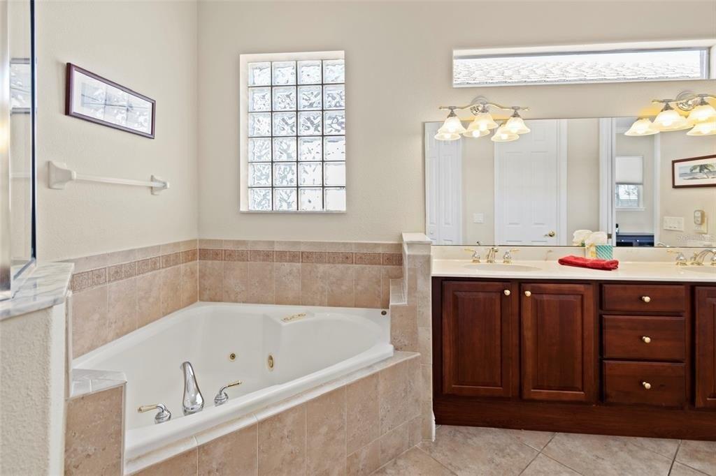 Newhall Ln, Debary, FL 32713