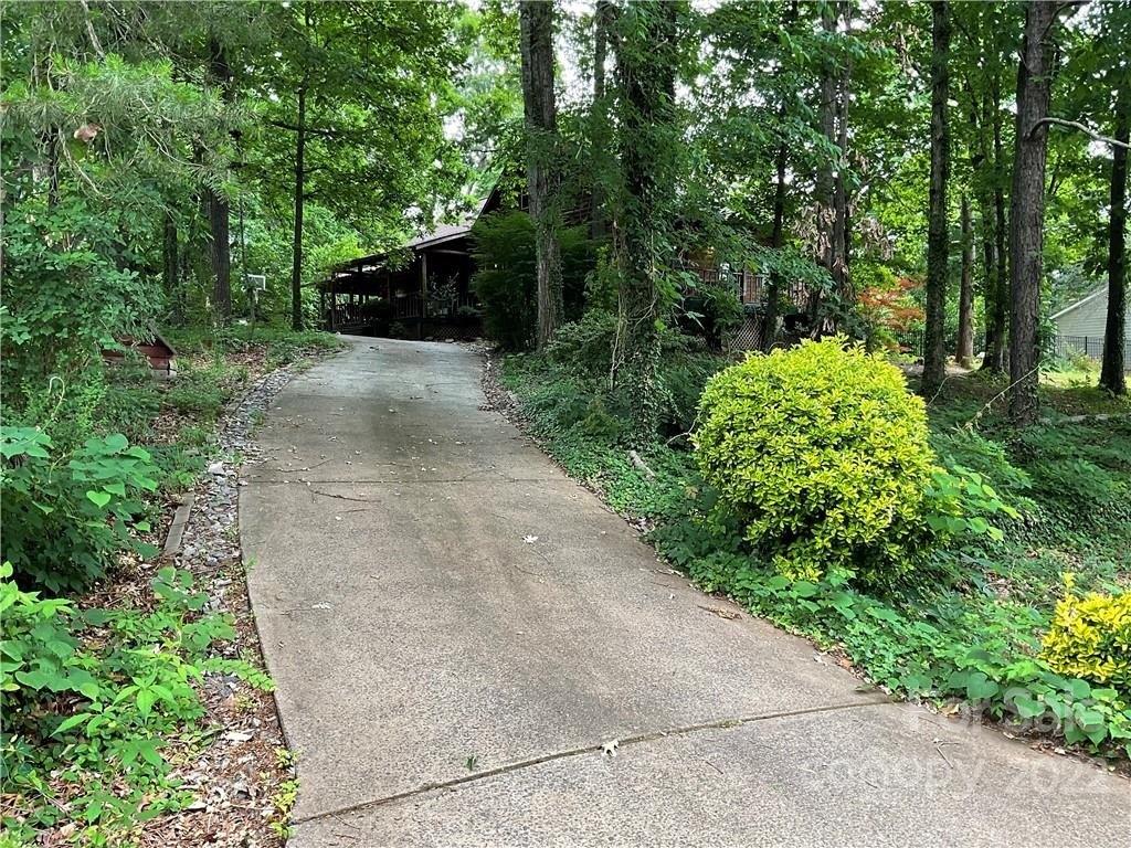 Schooner Dr, Cornelius, NC 28031