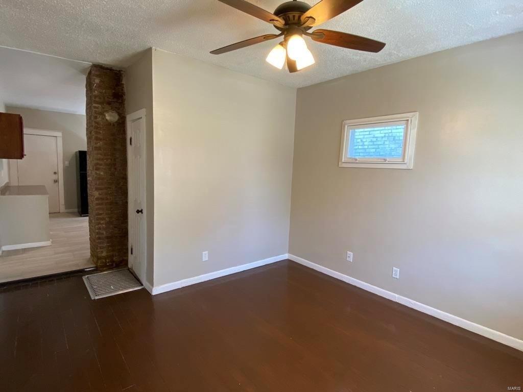 Lillian Ave, Saint Louis, MO 63136