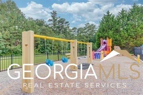Roxeywood Dr, Winder, GA 30680