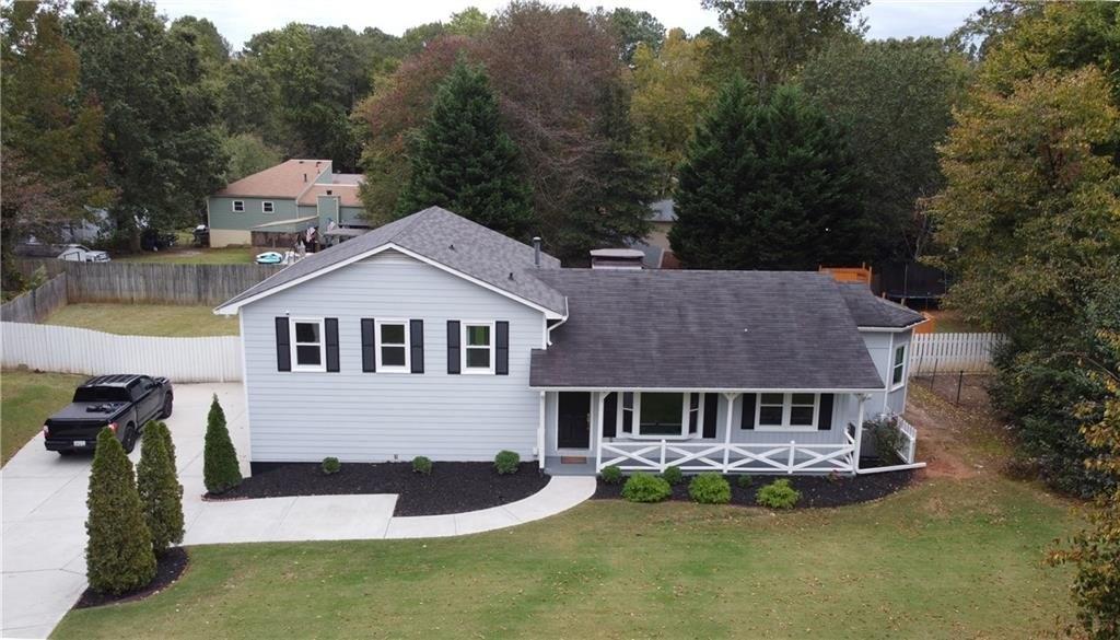 Hickory Bluff Dr, Marietta, GA 30062