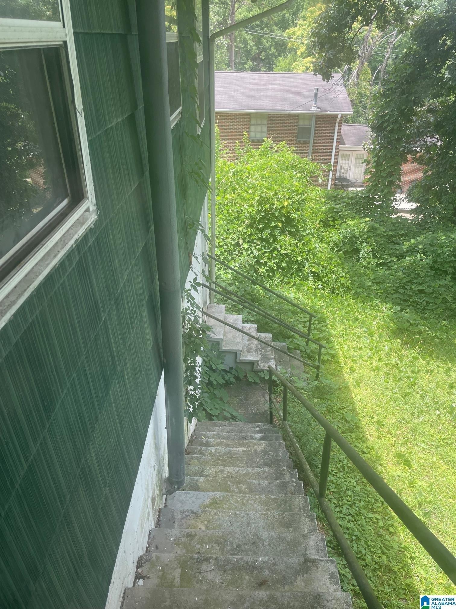 Hatchet Ave, Birmingham, AL 35217