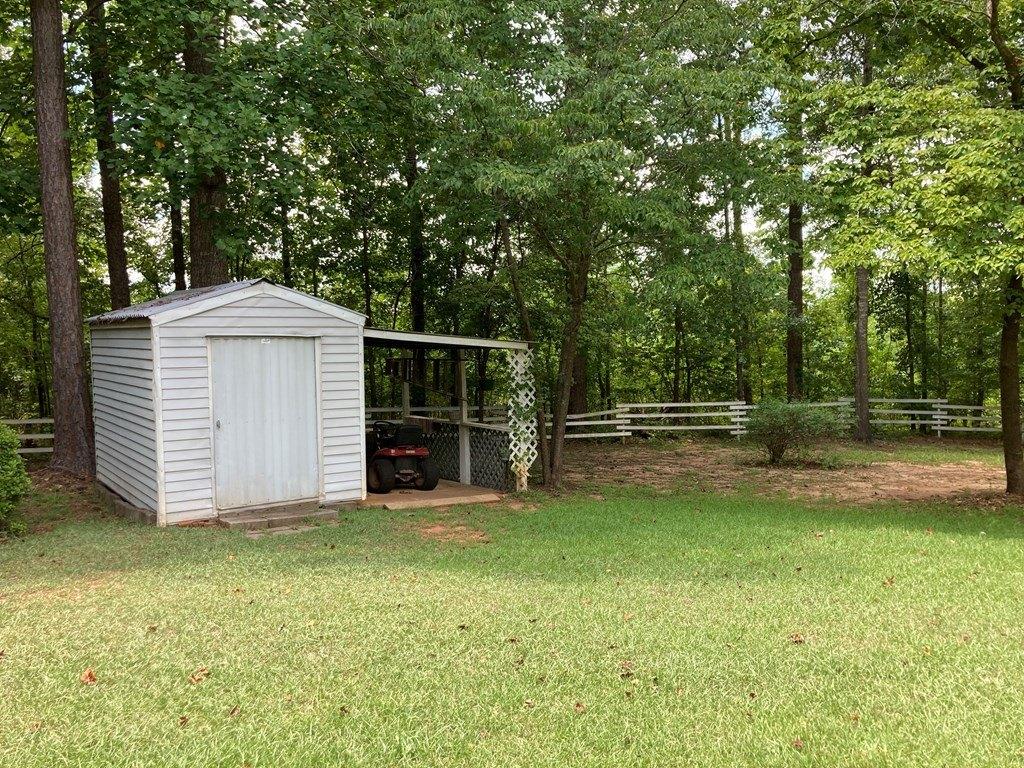 Quail Pl Ne, Milledgeville, GA 31061