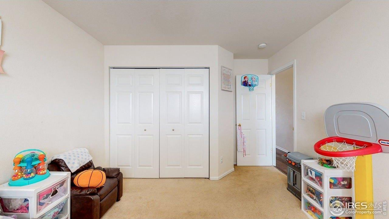 Bearwood Ave, Greeley, CO 80631