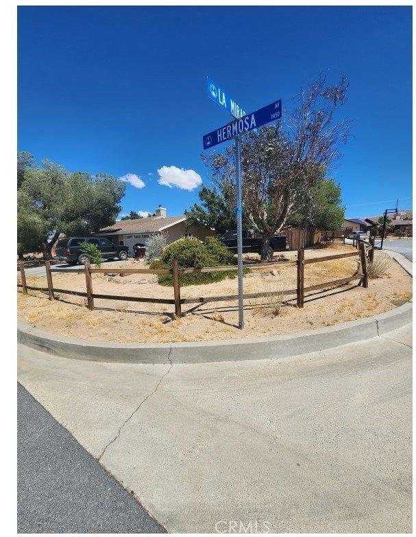 Hermosa Ave, Yucca Valley, CA 92284