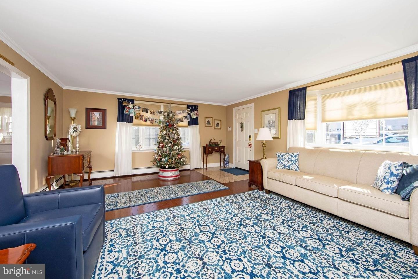2nd Ave, Lindenwold, NJ 08021