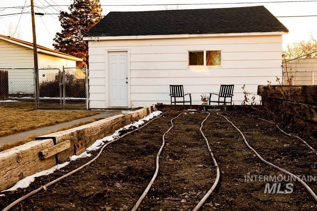 13th Ave N, Buhl, ID 83316