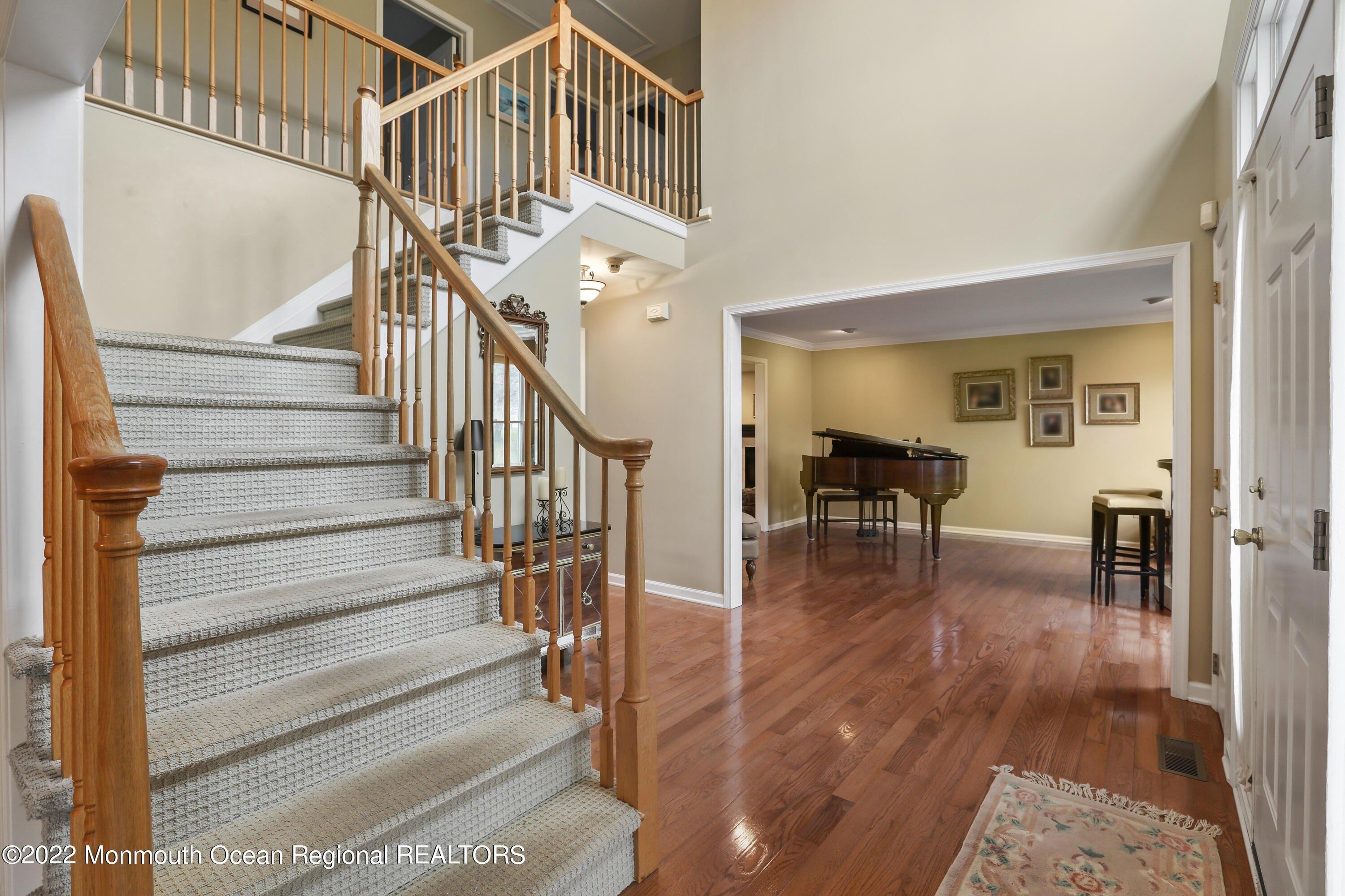 Roller Rd E, Ocean, NJ 07712