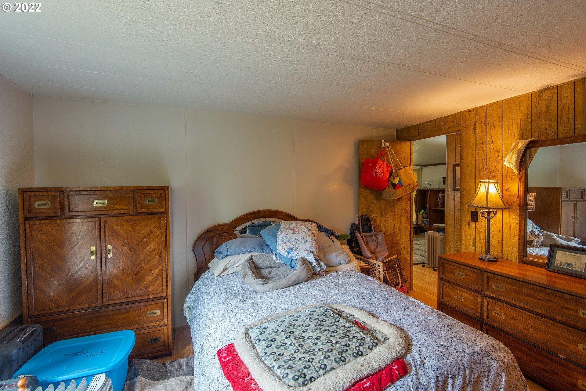 Jd Ln, Reedsport, OR 97467