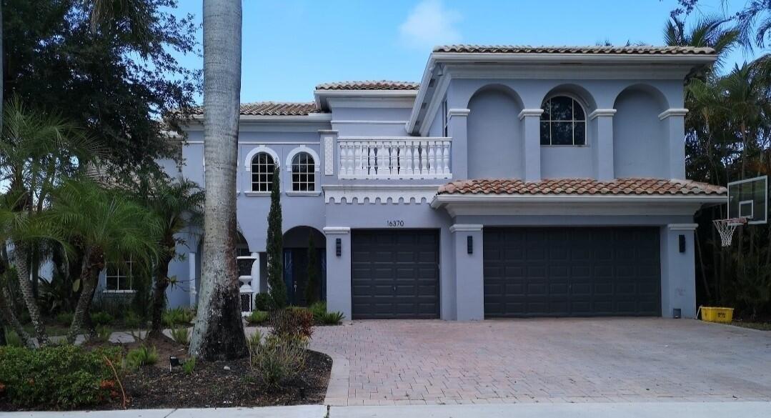 Via Fontana, Delray Beach, FL 33484