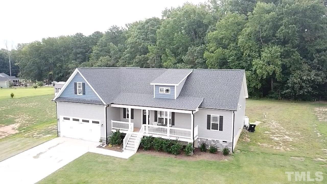 Stratocastor Dr, Zebulon, NC 27597