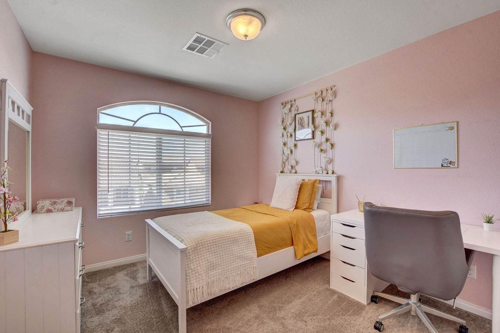 Philharmonic Ave, Las Vegas, NV 89139