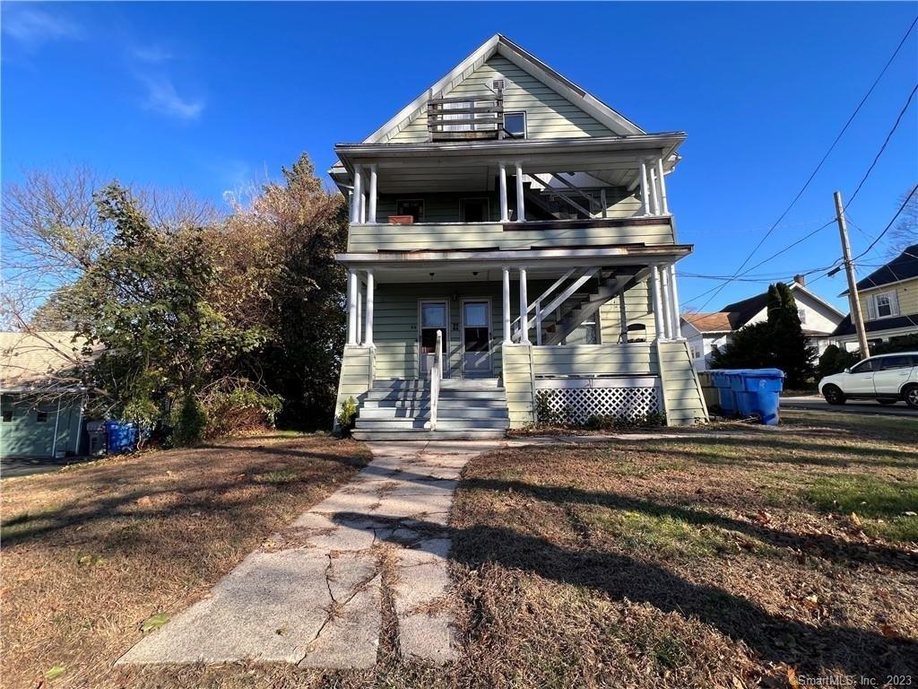 Hillside Pl, Bristol, CT 06010
