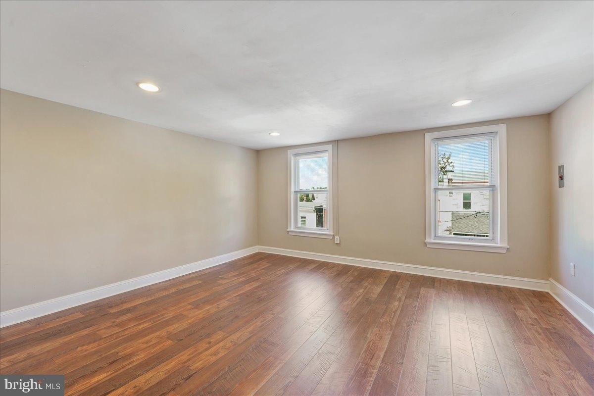 Indian Queen Ln, Philadelphia, PA 19129