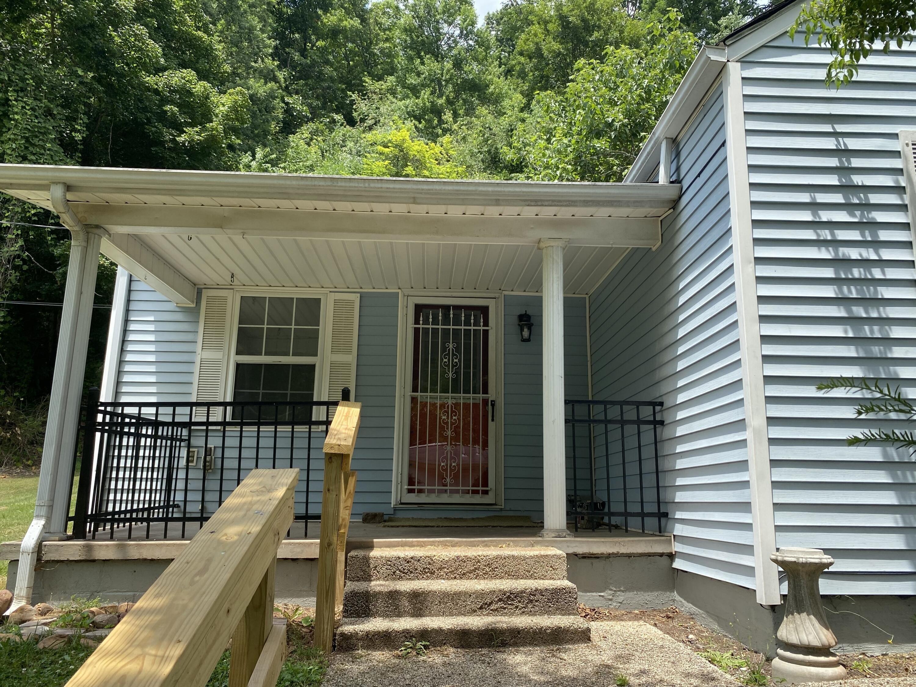 Lacy Hollow Rd, Elizabethton, TN 37643