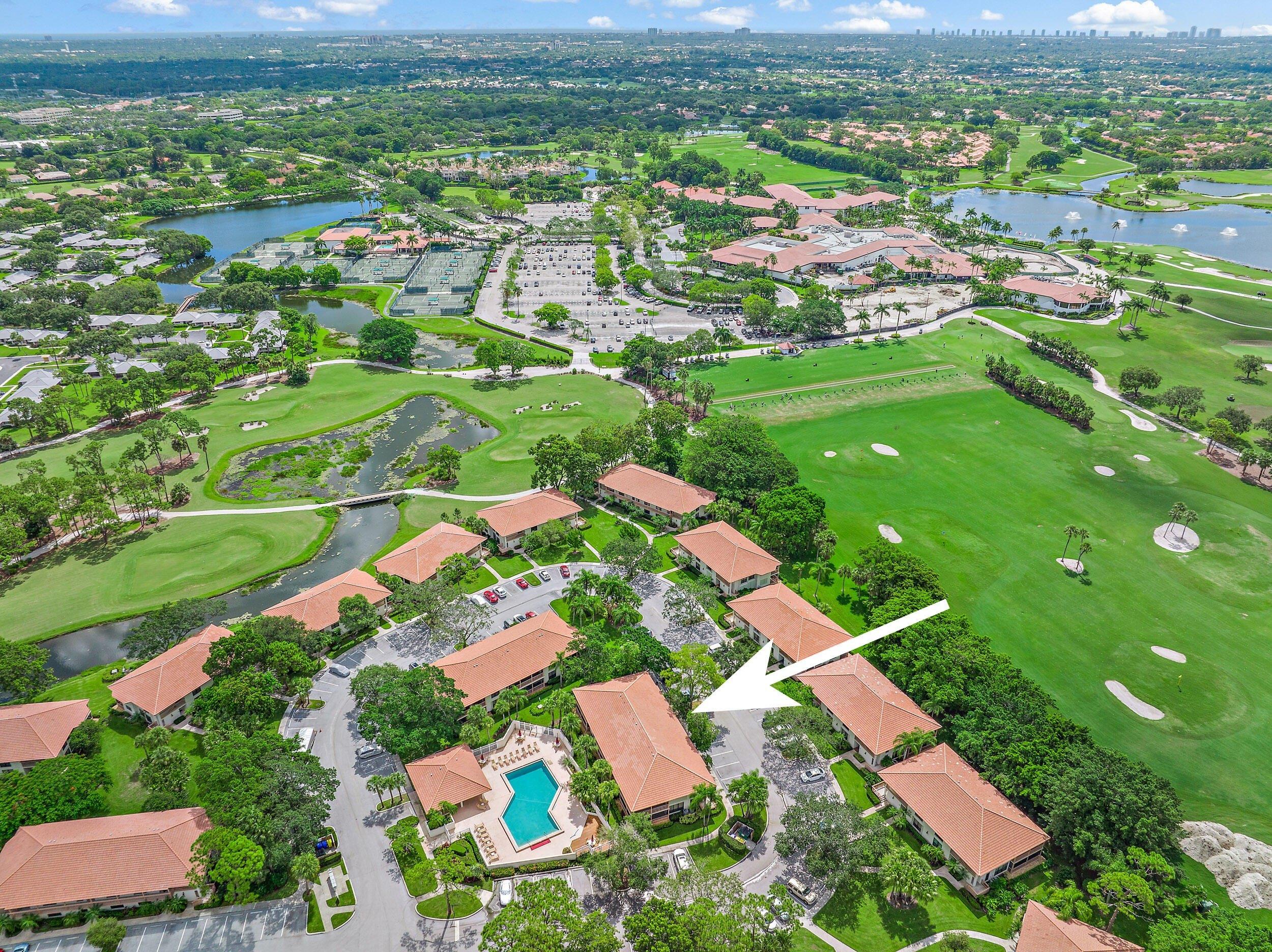 Brackenwood Ln S, Palm Beach Gardens, FL 33418