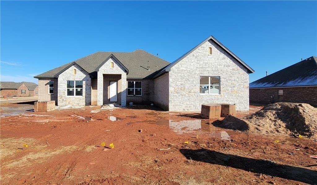 Samuel Cir, Yukon, OK 73099