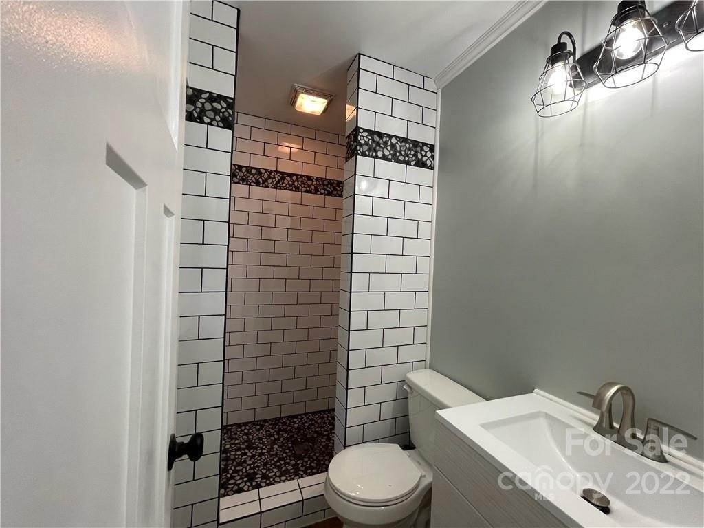 Huggins Rd, Marshville, NC 28103