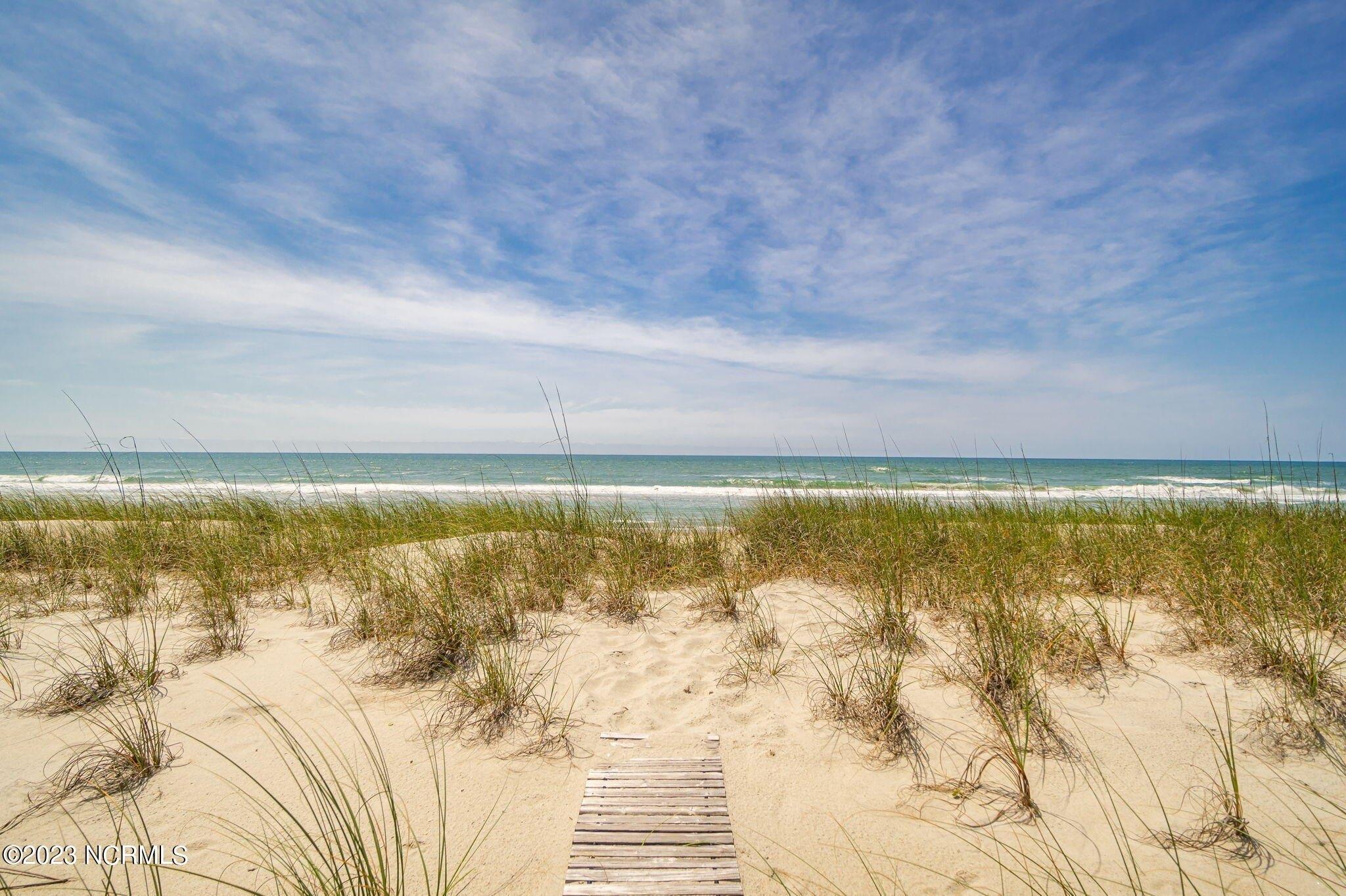 Maritime Pl, Atlantic Beach, NC 28512