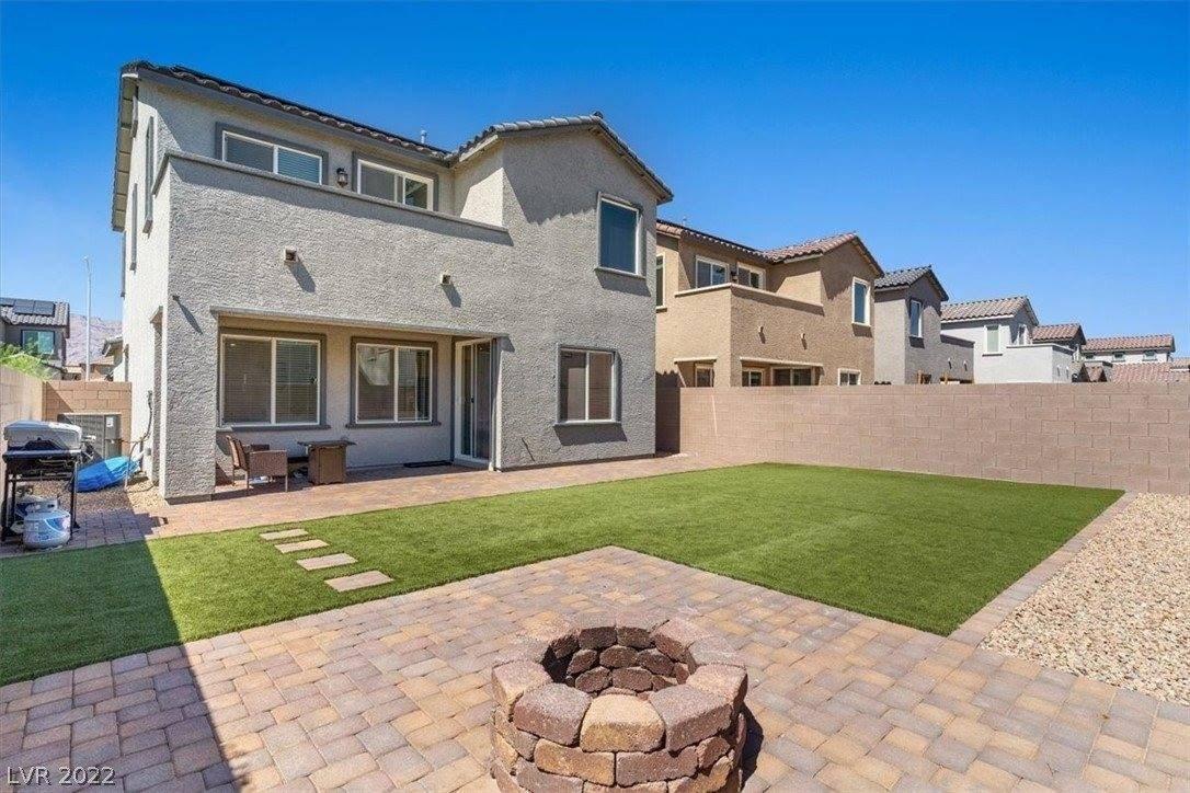 Countryside Glen Ct, North Las Vegas, NV 89084