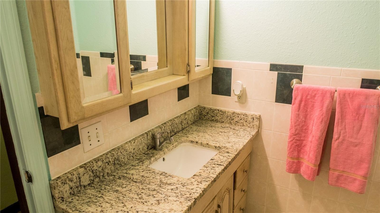 Andrus Ave, Orlando, FL 32804