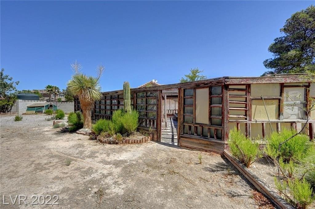 Florine Ave, Las Vegas, NV 89129