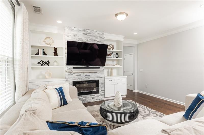 Archie Way, Woodstock, GA 30188