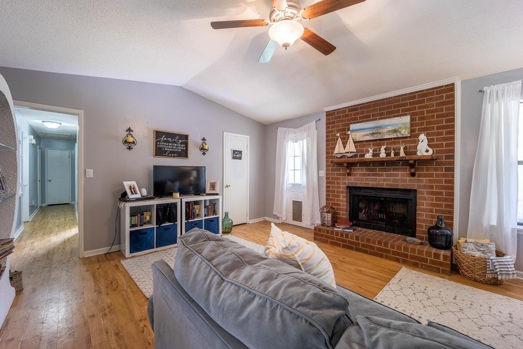Dunaway Dr, Albany, GA 31721