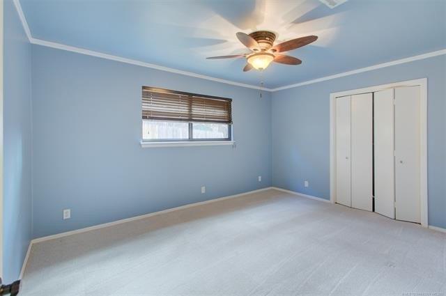 E 65th Pl, Tulsa, OK 74136