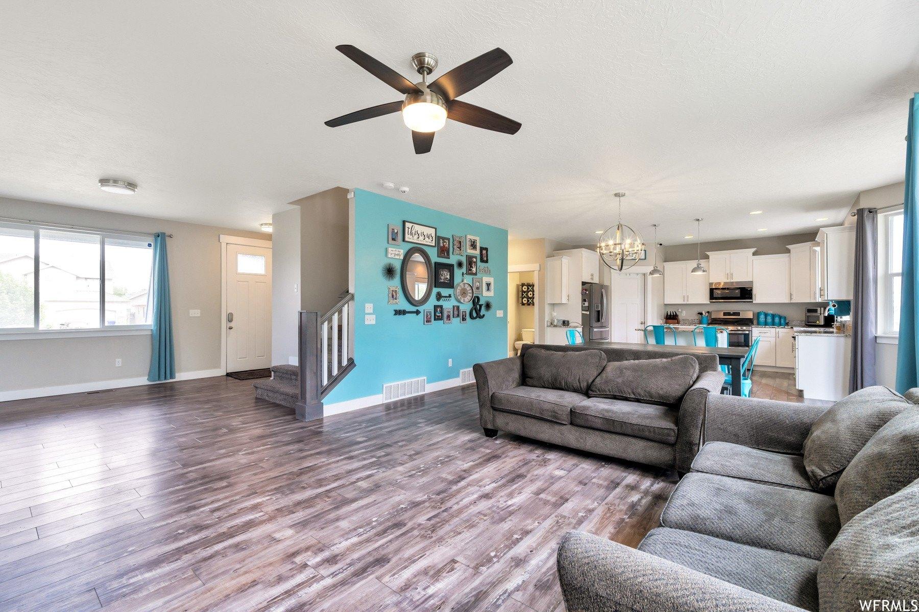 E St Andrews Dr, Eagle Mountain, UT 84005