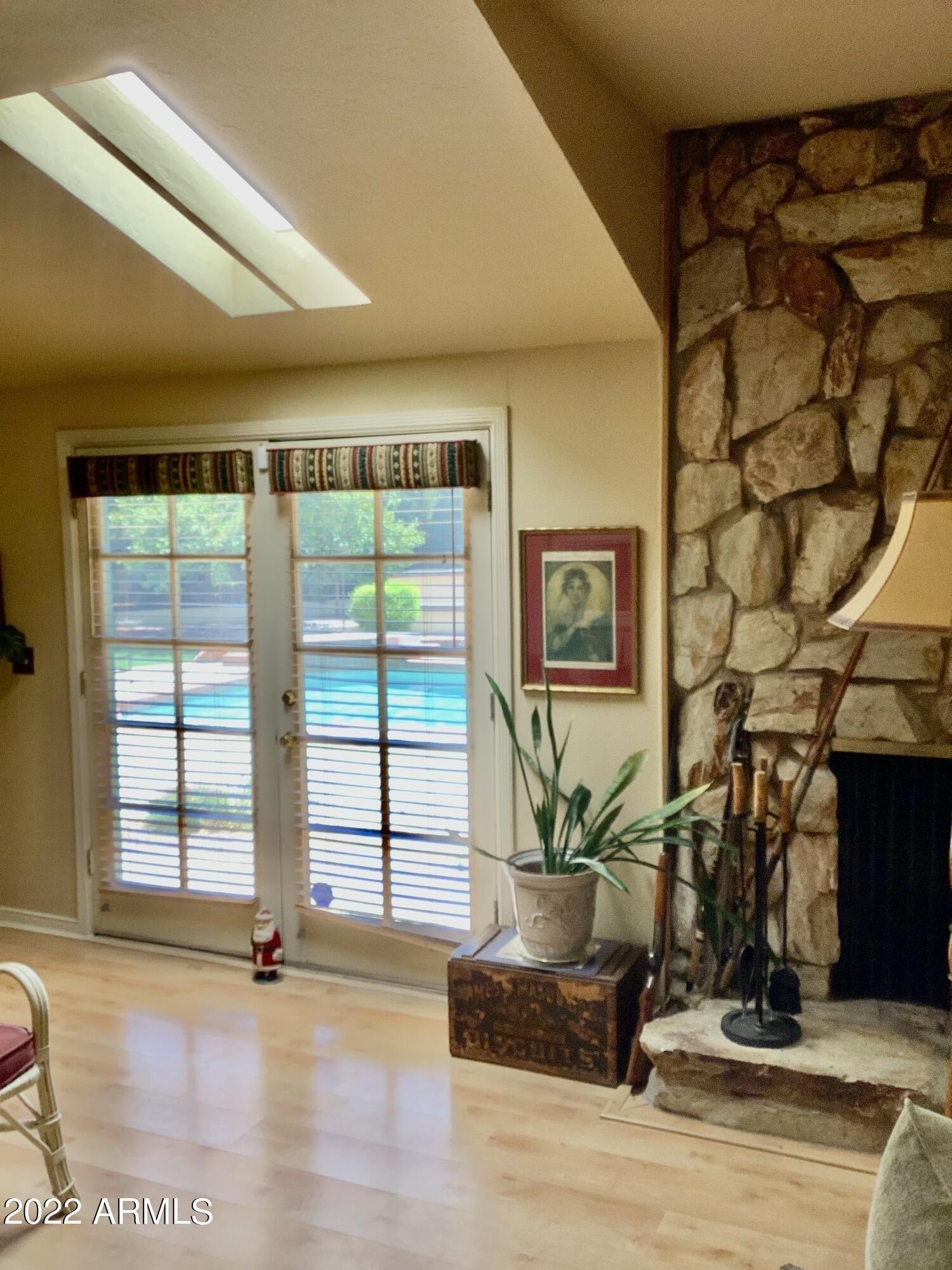 Palmcroft Way Sw, Phoenix, AZ 85007