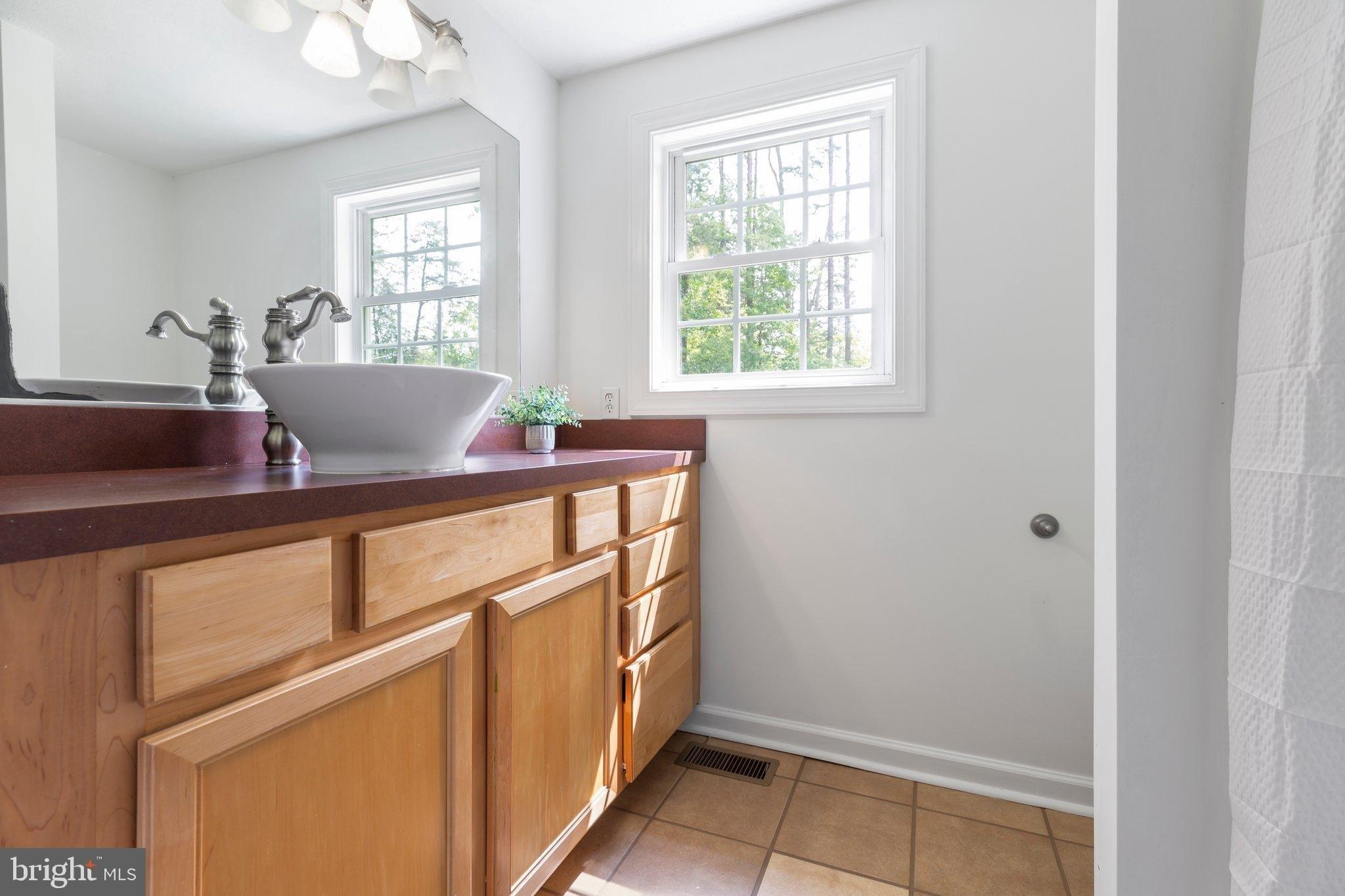 Landon Ln, Spotsylvania, VA 22551