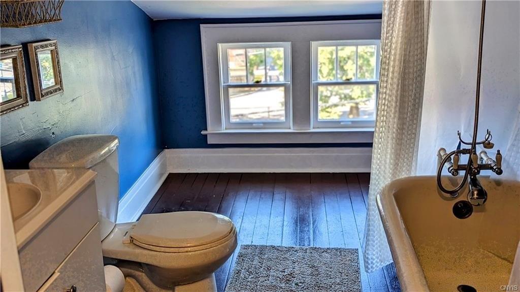 Sedgwick St, Syracuse, NY 13203