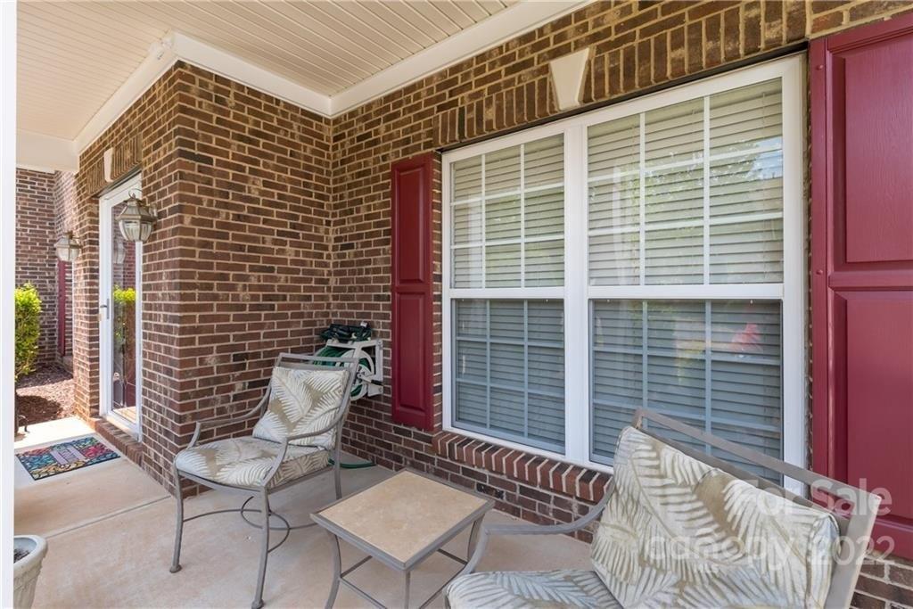 Erwin Ridge Ave, Charlotte, NC 28213