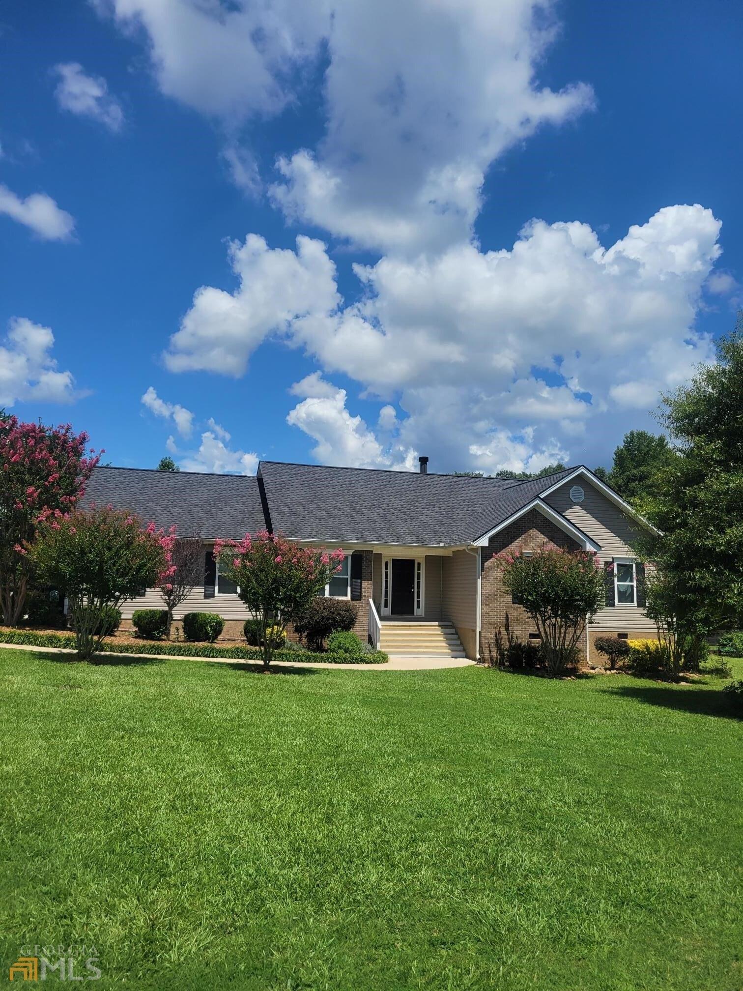 Larson Ln, Griffin, GA 30224