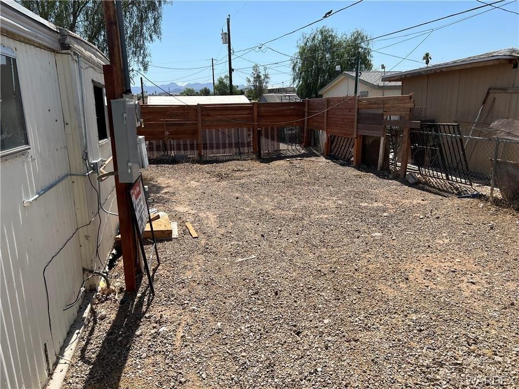 Holly St, Bullhead City, AZ 86442