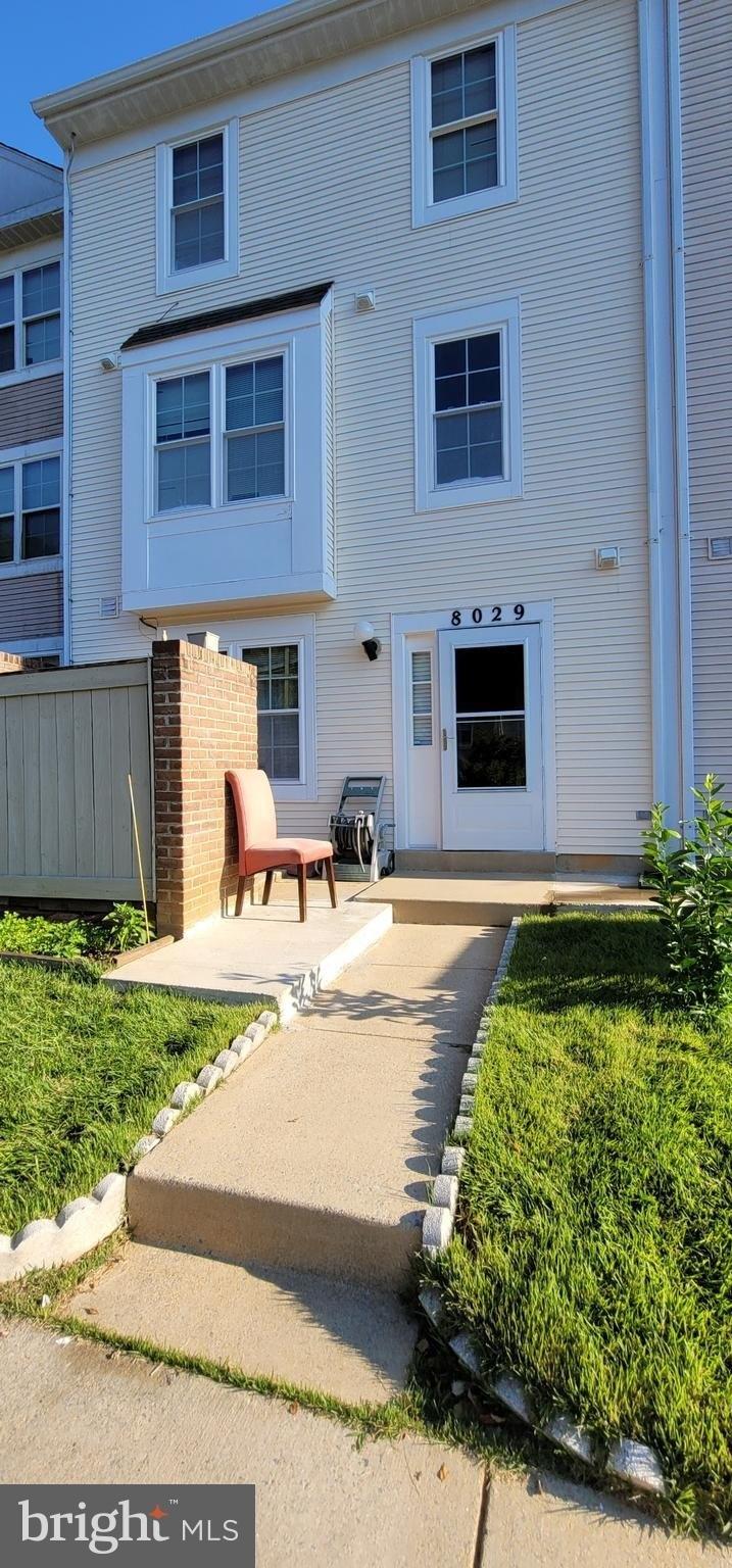 Harbor Tree Way, Montgomery Village, MD 20886