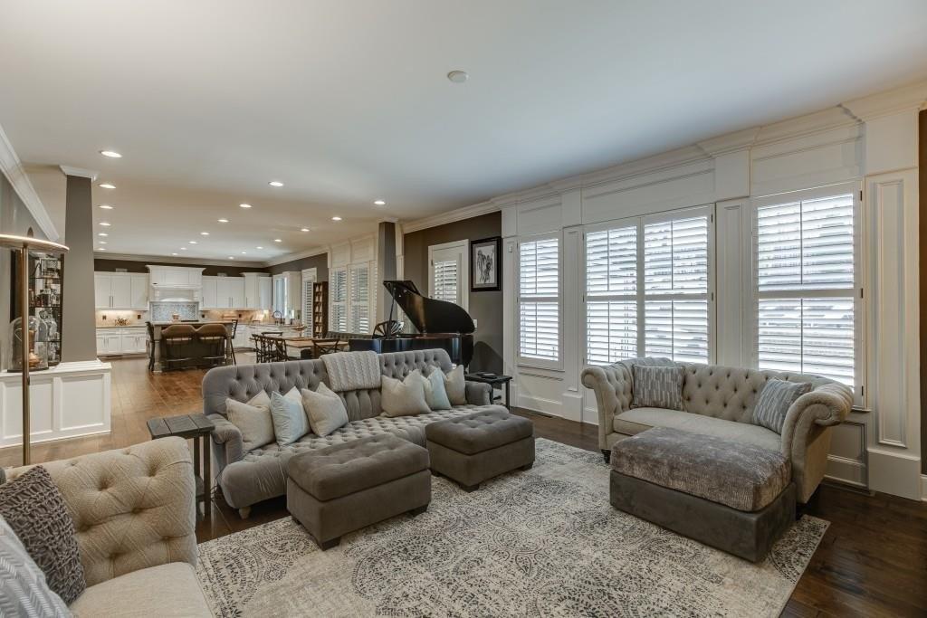 Kelly Cove Dr, Buford, GA 30519