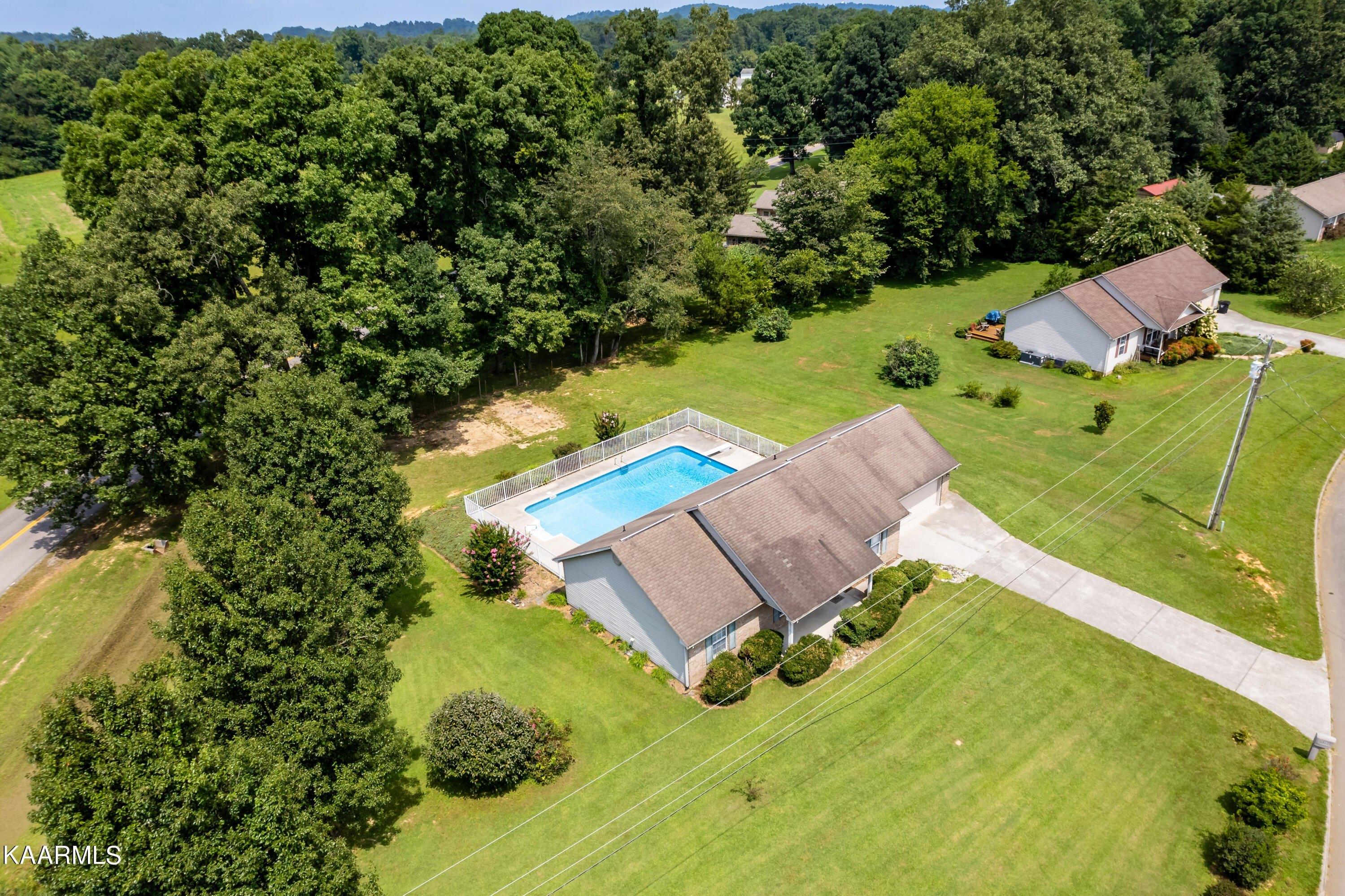 Alley Dr, Friendsville, TN 37737