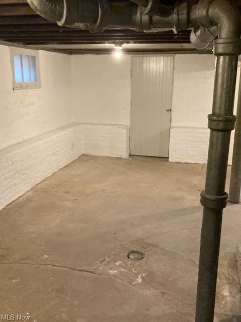 South St, Brooklyn Heights, OH 44131