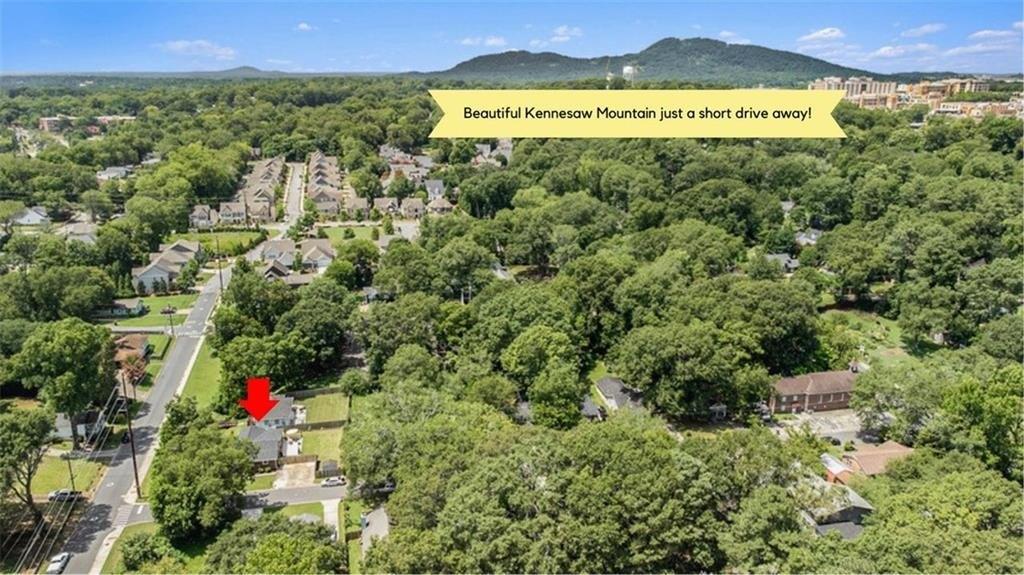 Edwards Dr Ne, Marietta, GA 30060
