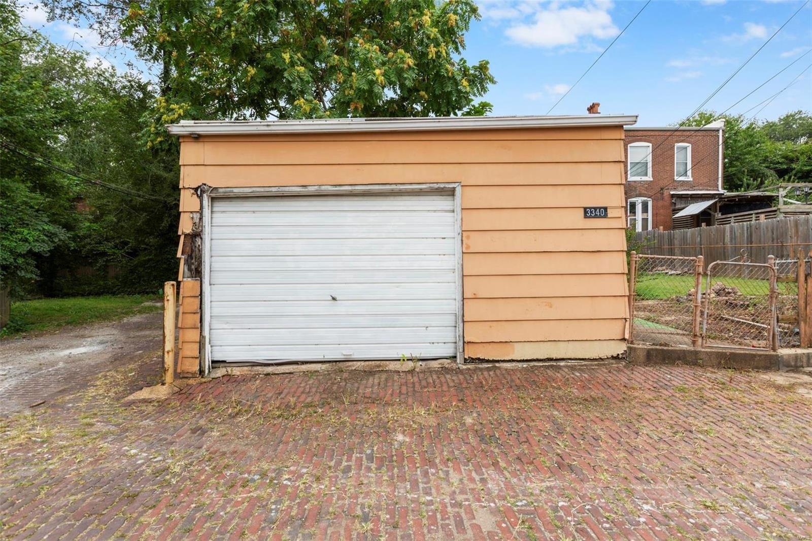 Indiana Ave, Saint Louis, MO 63118