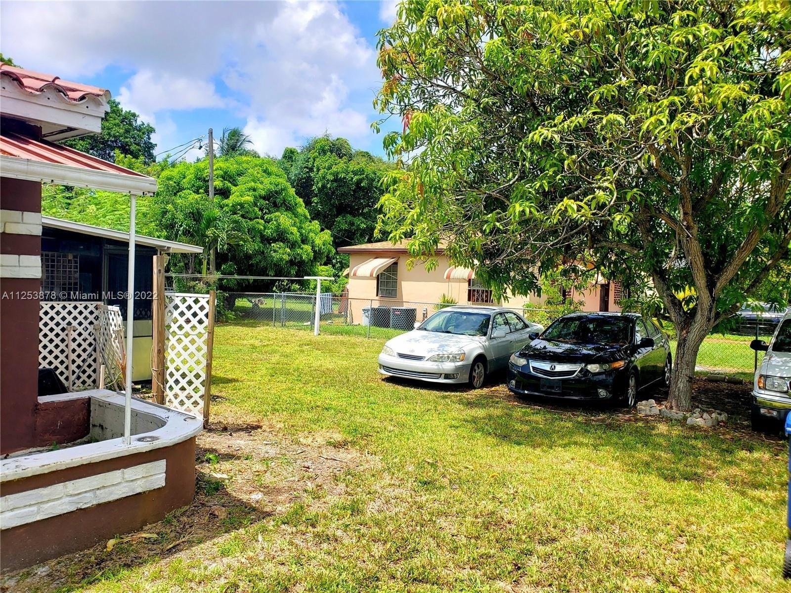 Ne 150th St, Miami, FL 33161