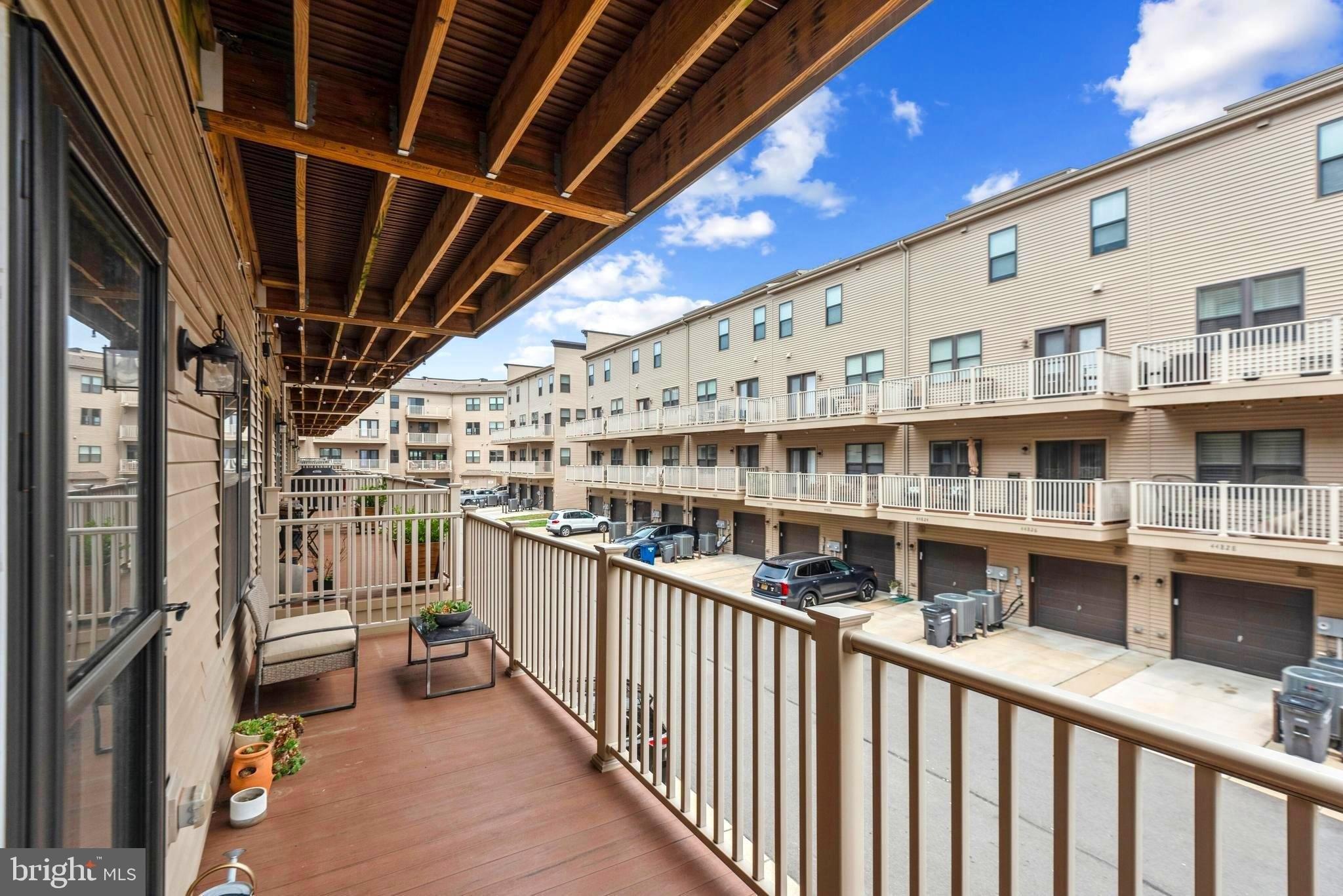 Milbridge Ter, Ashburn, VA 20147