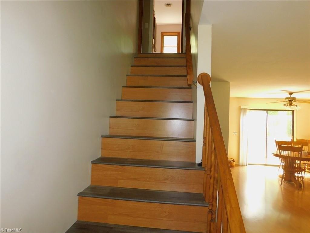 W Old Phillips Rd, Pinnacle, NC 27043