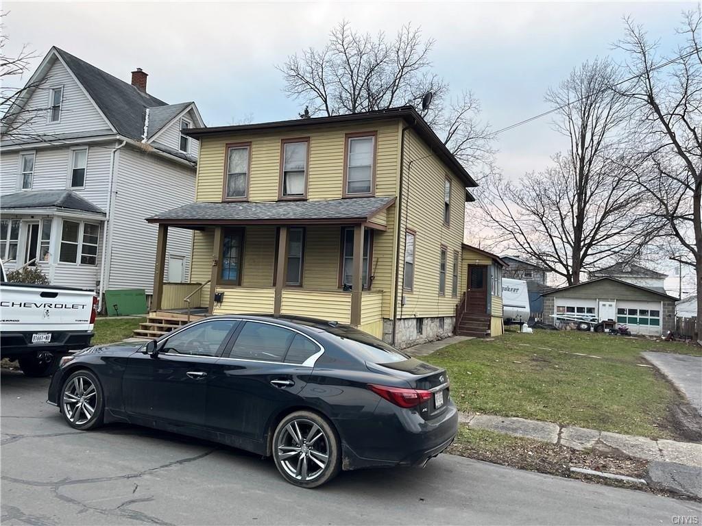 Van Patten St, Auburn, NY 13021