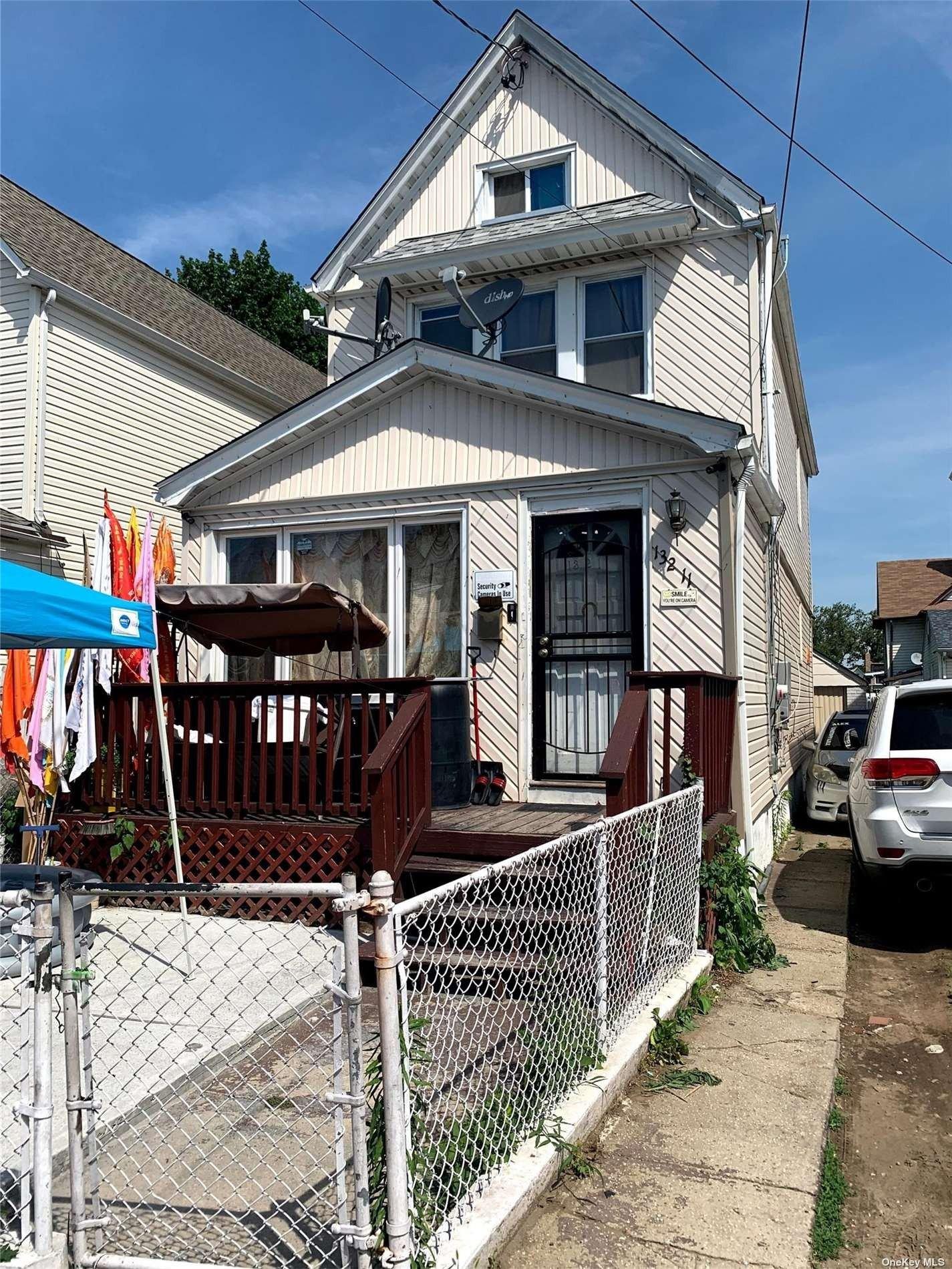 109th Ave, South Ozone Park, NY 11420
