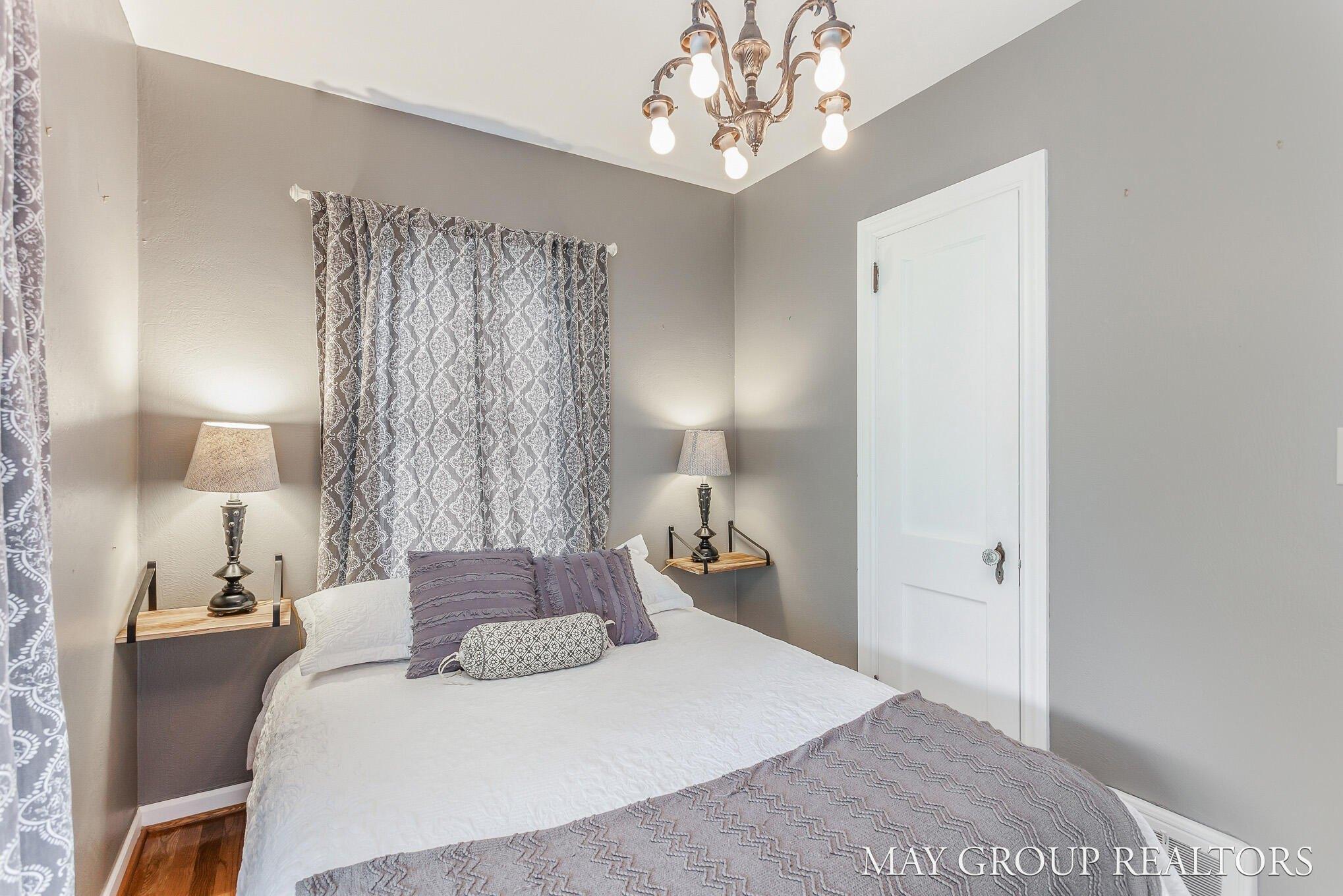 Hollywood St Ne, Grand Rapids, MI 49505